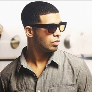 Drakes_FanPage's profile picture. Add Me! i Love  Drake , Nicki Minaj, JB . . . #TeamDrizzy!