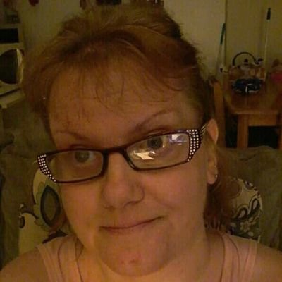 Traditional Irish Wiccan. Ireland born. Mother, Pagan/Wiccan Spiritual Counsellor. Animal lover. Krazy Kitty Lady!! 😹😹 😻😻 Merry Meet!!🌛🌝🌜