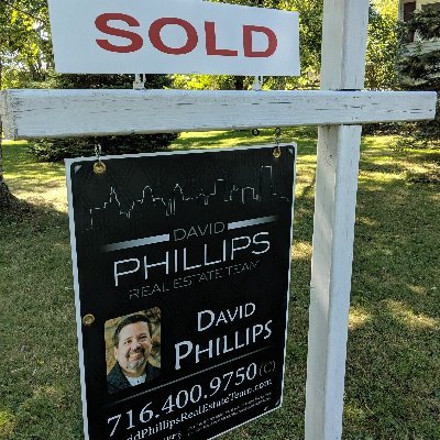 Believer, Family Man, and Sports fan...with an opinion! A Top real estate sales in #Buffalo & #SC #Billsmafia #HiltonHead # bluffton #Sabres #realestate