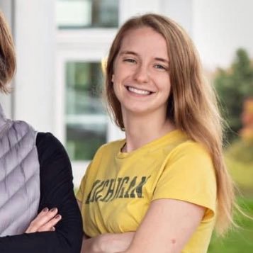 Beloit College Alum🥎, Go blue 〽️, currently a postdoctoral fellow at Dana Farber Cancer Institute 🧬🦠, crocheted a blanket of the periodic table for fun🧶