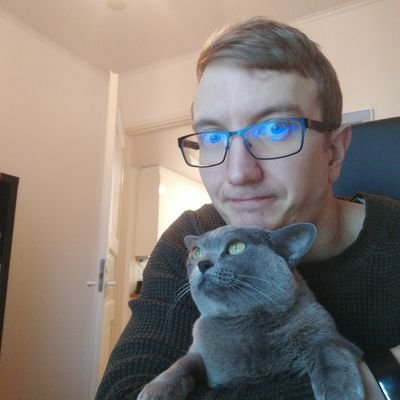 markusvir's profile picture. Työkseni kyylään mitä ihmiset Googlaa. Harrastuksena aladivarisäbää, boulderointi ja penkkiurheilu.