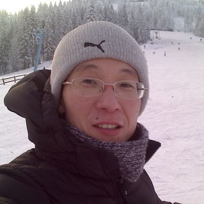 YangZijiang14's profile picture. 