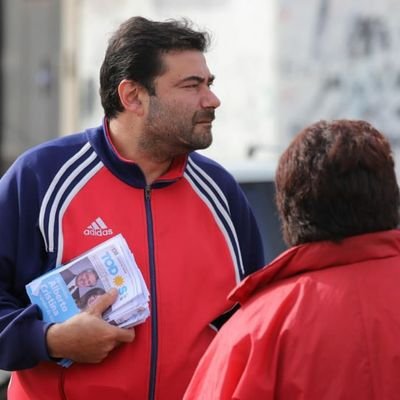 Peronista, fanático de mi familia, hincha de San Lorenzo, concejal frente de todos Pilar. Militante de causas perdidas y causas nobles.