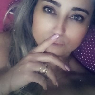 GislainePrott's profile picture. Deus 🙌
Família 🥰❣️
Brasil 🇧🇷 Patriota
Nao discuto com canhota doutrinado, pois não possuem próprio pensar!