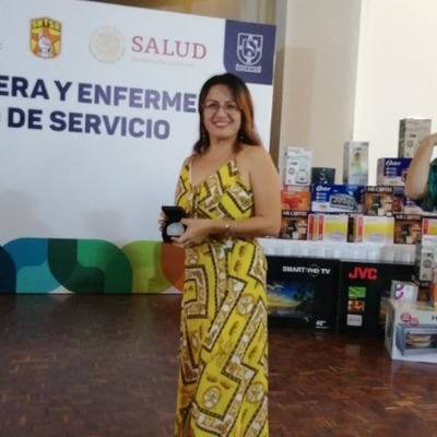 Contadora de profesión, Trabajadora Social por gusto. Madre. Yucateca orgullosa. En Dios confío 💐🍀🙏🏻💖✨