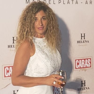 C.P.N, Espec en Administración Fciera. Gubernamental. Madre de Gonza y Agus, Jerarquico Municipal MDP de carrera y de alma