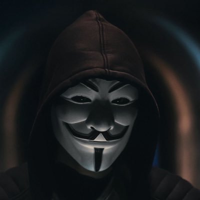 vedat63920325's profile picture. Gelmeyeceğini bile bile sevmekti beklemek...