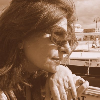 Neocleous_eva's profile picture. 