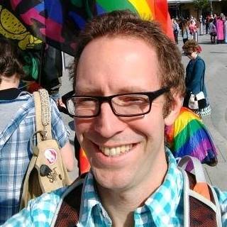 Reading Green Party councillor. Working for a fairer, greener and cleaner #rdguk.
Promoted by Rob White (Green Party) at 69 Coventry Rd, Reading, RG1 3ND.