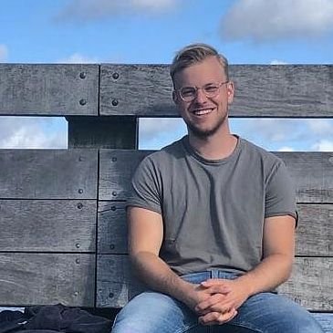 MaxWalk182's profile picture. 🎓 MSc @UniofExeter /// 💼 Marketing &  Media /// 📝 Thesis about Political Influencer Marketing