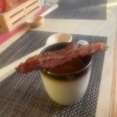 TheTravstar's profile picture. Flag hugger, tree lover, freedom fighter