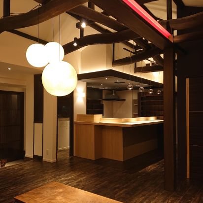 2020年2月にオープンした築100年の古民家カフェです。日本庭園、季節の花々、山野草、を見ながらゆったりした時間を過ごしに是非おいでください。

#古民家カフェ #高松 #ランチ #モーニング #築100年 #オープン #日本庭園 #柴田 #円座 #カフェ