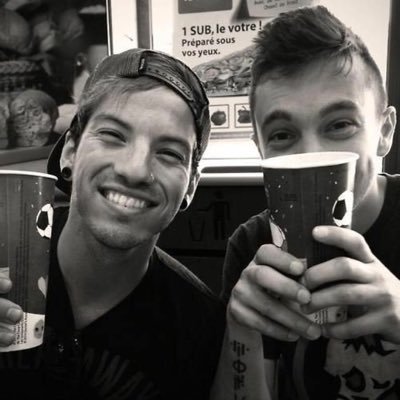 please smile to each other ||-//