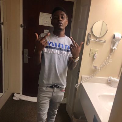 Run Me Up On Da Junt 💰 AMOSC: Md.Stacks Follow Me On IG: _BoosieBoo23 #RIHMA 💜💔 #LongliveCEO Foreva Eva ‼️