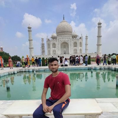 amanksangahi's profile picture. बायो में क्या रखा है ट्वीट पढ़िए और कीजिये!😜