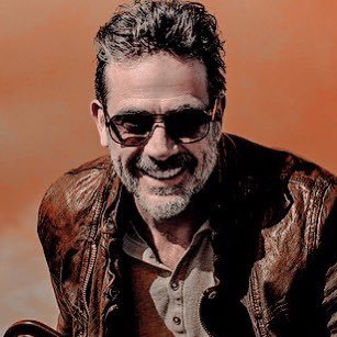 (Not Jeffrey Dean Morgan.)If it wasn’t for @LonesomeDame I’d have drank myself to death. She’s the real saviour. (RP parody account)