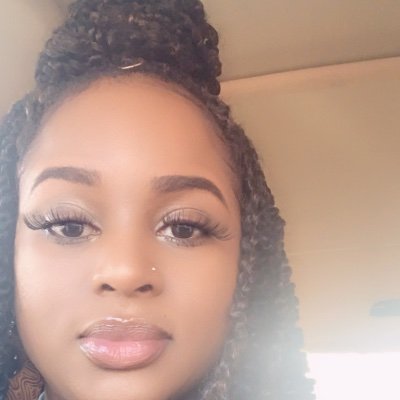 Profile Picture of Mrs.Andrews_30 (@Sade_Andrews) on Twitter