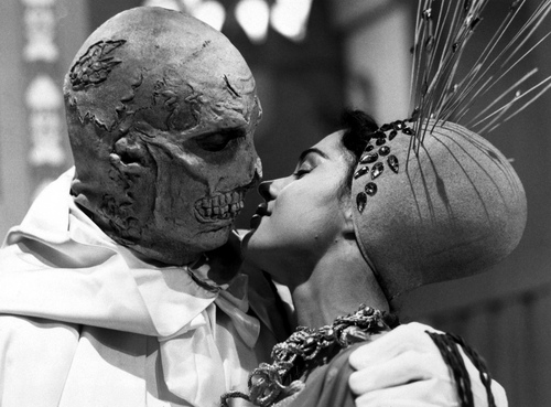 DrAPhibes's profile picture. 