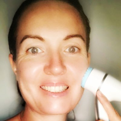 OulghaziMarie's profile picture. maman de 2 enfants je vous partage mes découvertes, trucs et astuces