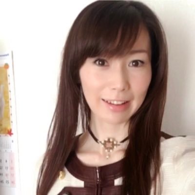 慶應法学部政治学科(首席)卒業、慶應法科大学院修了。 佐藤みのり法律事務所を運営。子供の権利・ハラスメント問題に積極的に取り組み、奮闘中！いじめ第三者委員。「ワイド！スクランブル　サタデー」にレギュラー出演中！メディア、講演会等のお問い合わせは、エクステンション(TEL03-5545-1333)まで♪