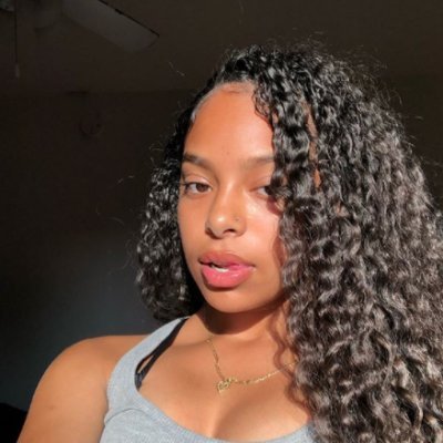 Tengo 17 años y tengo un novio así que no hmu