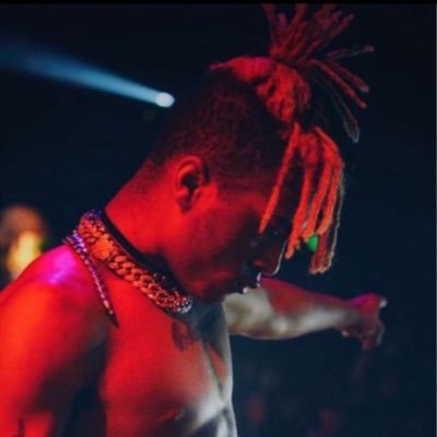 llilvickyy's profile picture. 👁👄👁