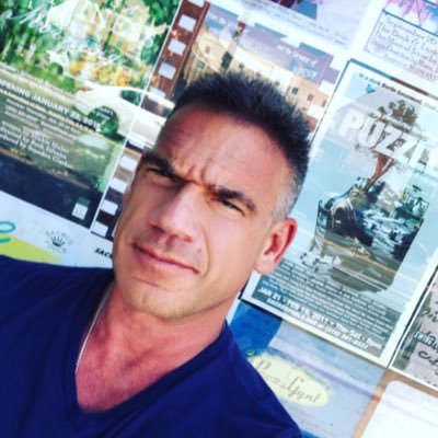 #Actor on Stage and Screens #Producer of Kick-Ass Content, Like #Dogs #Books- Bench 300, #Army Vet #keto #Lucky https://t.co/QTDf7yULT6