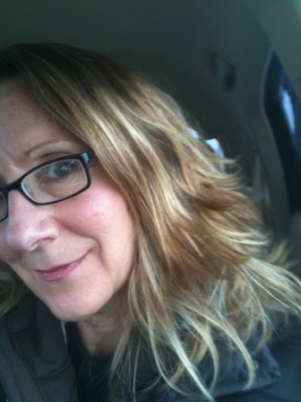 SnellTeach's profile picture. I'll say it loud and proud, I am a public school teacher in Batavia, Illinois! This Twitter is for my kids to check their homework. Maybe a shout out or 2, too!