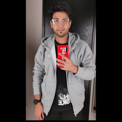 Abhishe99223603's profile picture. Life is, But a dream ✨💫