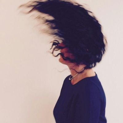 LaKatia9's profile picture. Creatieve trezebees met een uitgesproken passie voor leer, wol, taal, stof en mijn camera.