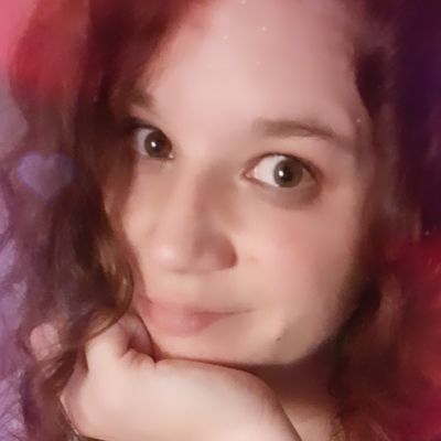 LelliLabelli's profile picture. Don't let yourself get down;be cheeky and wild and wonderful 💖 - 
Enjoy the small things, they make life great.💖