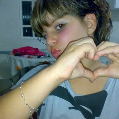 Profile Picture of Julia Williams  ♥ ♥ ♥ ♥ ♥ (@julia_s2_hayley) on Twitter