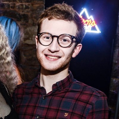 “Just a sucker for a queer looking rock band” “it’s crazy, it’s party” 🏳️‍🌈🏳️‍⚧️ he/him