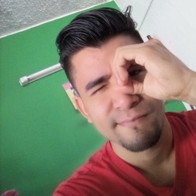 LeonarSantiago2's profile picture. 