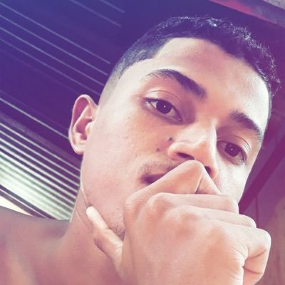 → Só por hoje não vou tomar a minha dose de você ♩♪