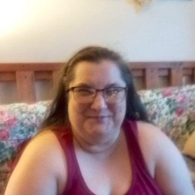 joellemgraham20's profile picture. If anyone has added me on my other account you can add me on here. I am Female short, cute and cuddly!!