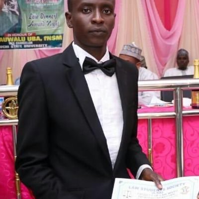 Abbasibra1's profile picture. law student🤐🤐