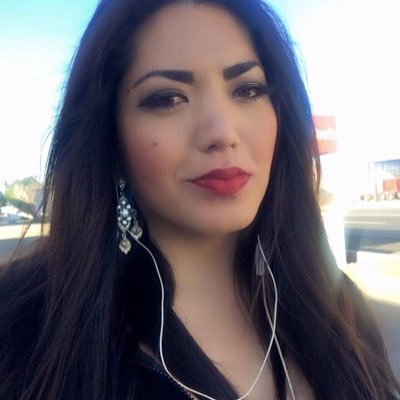 michell72327290's profile picture. 