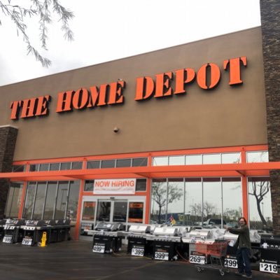 Arroyo Crossing Store #3308 opened April 3, 2008. Dedicated to living our Core Values every day! 🧡