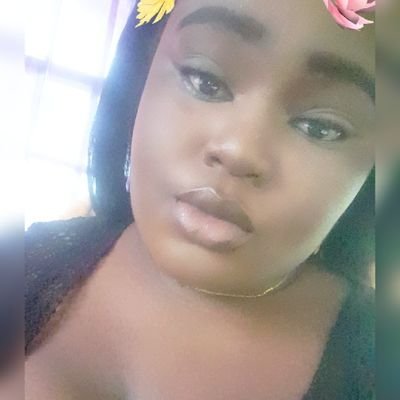 ms_mia_123's profile picture.