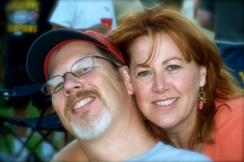 American. VA Mom; MA Dad. Red Sox fan. Master gardener & cook. Love my husband, my 4-pawed kids, and the America I once knew.