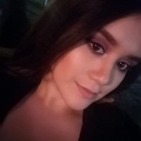 Linda Medina - @lindamedinasegu Twitter Profile Photo