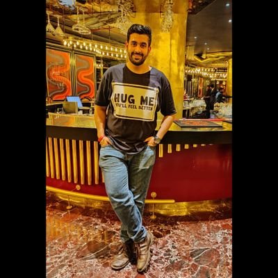 AnuragAhuja17's profile picture. Engineer | footballer | LFC ♥️