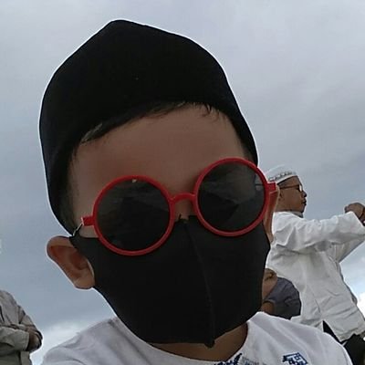 kuldonk's profile picture. Invisible Figure