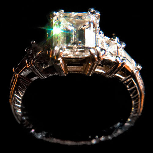 ecochaindating's profile picture. Author of Almost Royalty, a Women's Fiction Satire now available on Amazon! A hilarious, scathing tale of LA life. -- Kirkus Reviews http://t.co/u3QewT8qRk