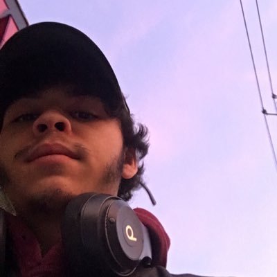 daily uploads ! 10+ years tinnitus…7000 Subscribers @playrustconsole TikTok : Notlvl99 YouTube https://t.co/1BDg2LZtmz