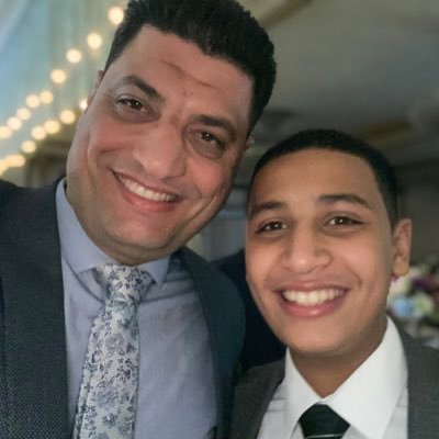 اعمل ماتحب وكن مع الله اجعل يقينك بالله اسمى ما في هذه الدنيا وسوف تأتيك الدنيا طائعة