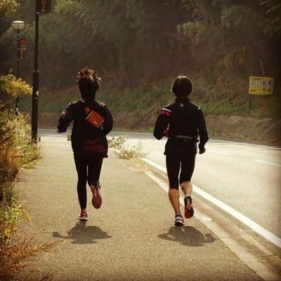 romancedawn221's profile picture. 【PB】
・half 1:31:34 /2016.11
・full 3:18:41 /2017.2 
【目標】
・平和マラソンでsub3からのサブエガ
・3000m9:47斬り