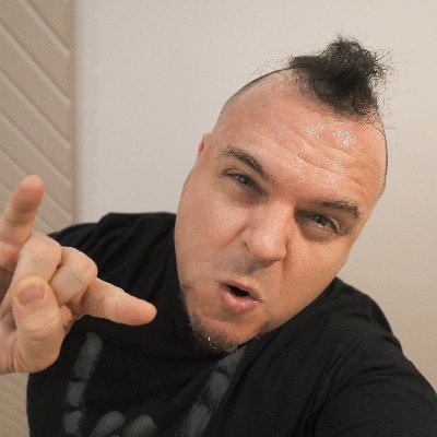 CSS gardener, Javascript tinkerer, formerly did Kendo Mobile, Telerik AppBuilder, {N} Sidekick, Kinvey Studio, some {N}, some Kinvey and now Fiddler. ;)