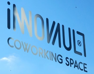 InnoVault is a coworking community, events space and entrepreneurial launchpad at the heart of vibrant Old Town Winchester.